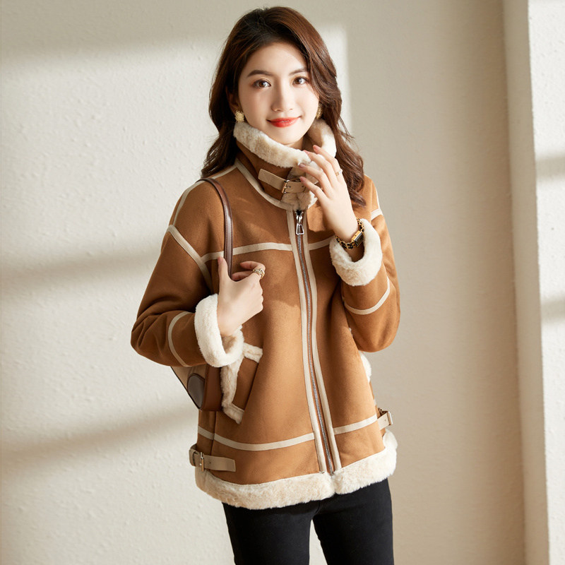 皮毛一体鹿皮绒羊羔毛短款外套冬季新款机车服百搭显瘦休闲皮衣女