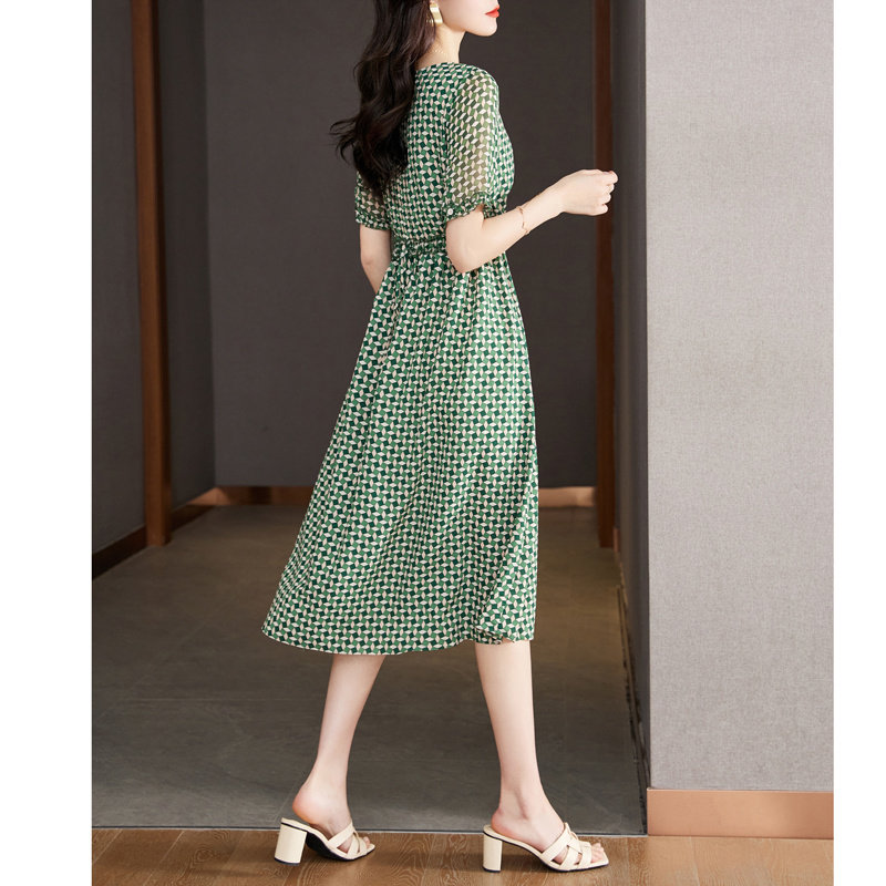 长款过膝雪纺气质连衣裙2022夏季新品高档碎花裙洋气减龄绿色长裙