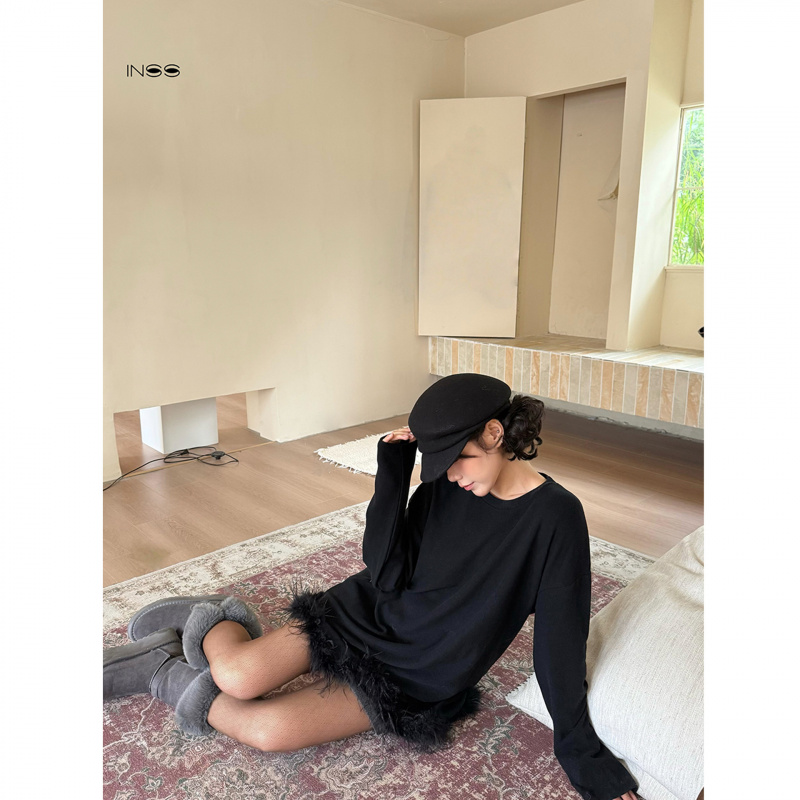 设计感下摆真毛毛边宽松针织衫女