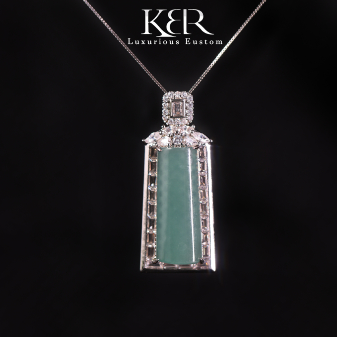 【颖有尽有】天然A货翡翠无事牌吊坠简约百搭气质款KBR50422002