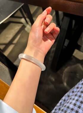 白月光手镯女款玉髓高冰透玉镯子