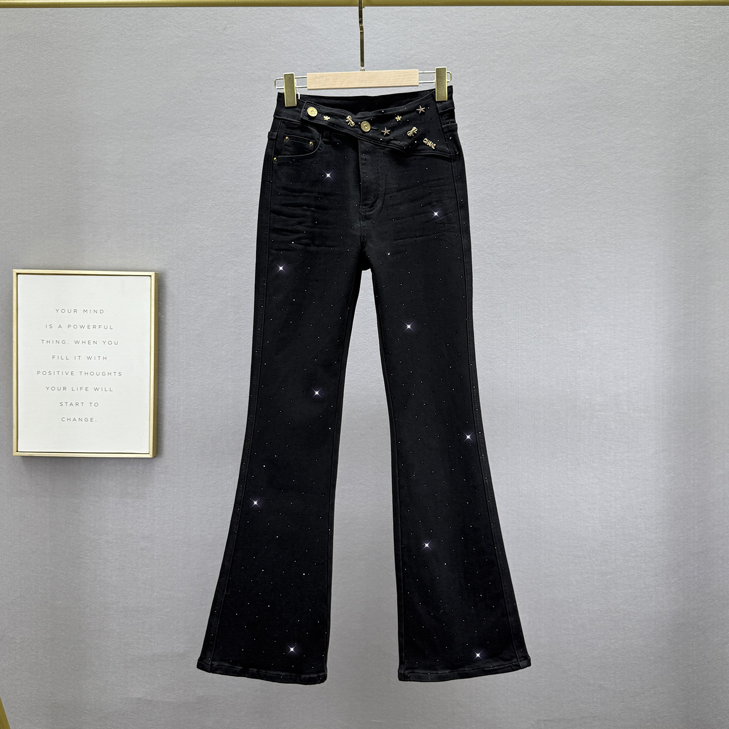 烫钻牛仔微喇裤女潮2026年春季新款弹力高腰修身显瘦欧货拖地长裤