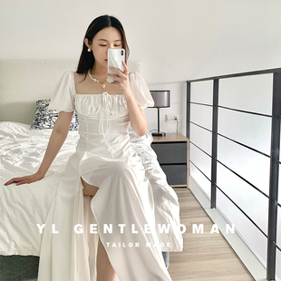 YL Gentlewoman ins博主法式复古度假方领收腰显瘦开衩白色连衣裙