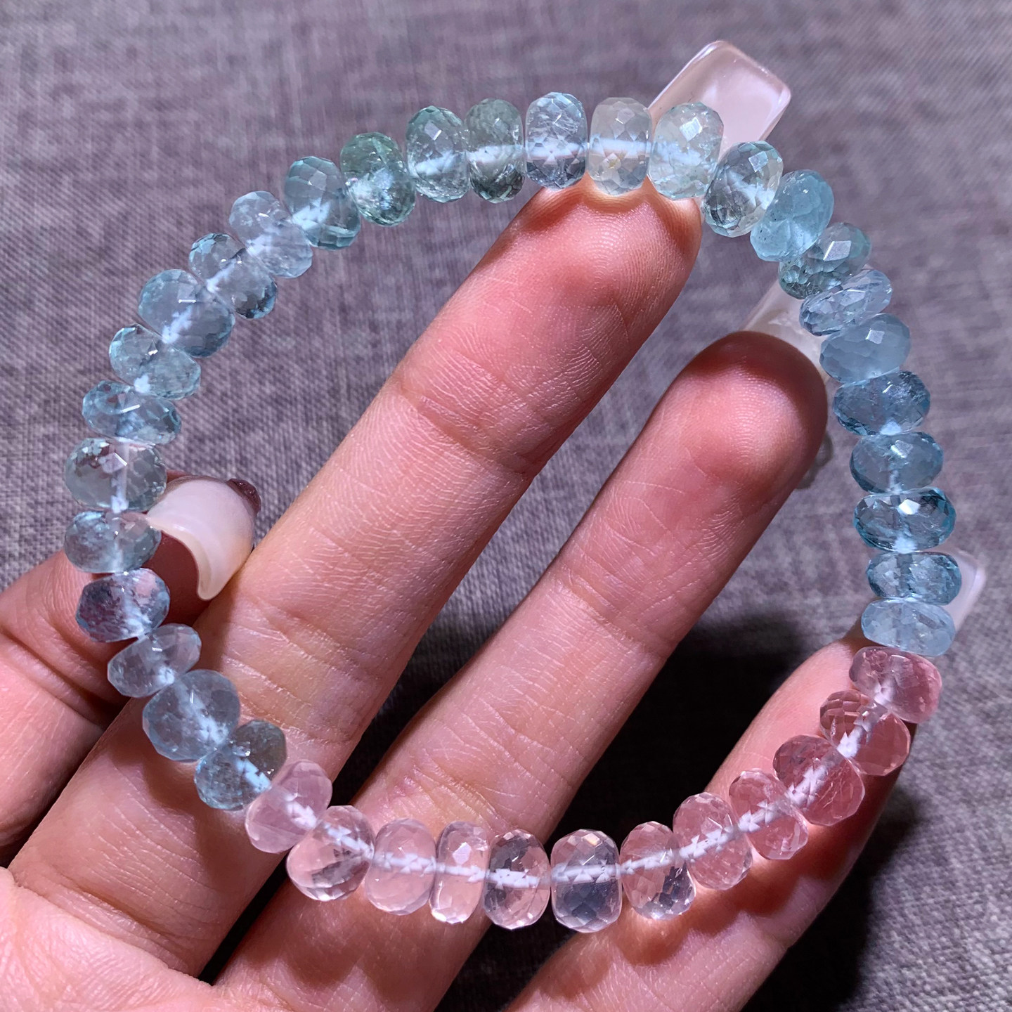 天然冰种摩根石盘珠刻面手链渐变水晶绿柱石海蓝宝手串百搭饰品女
