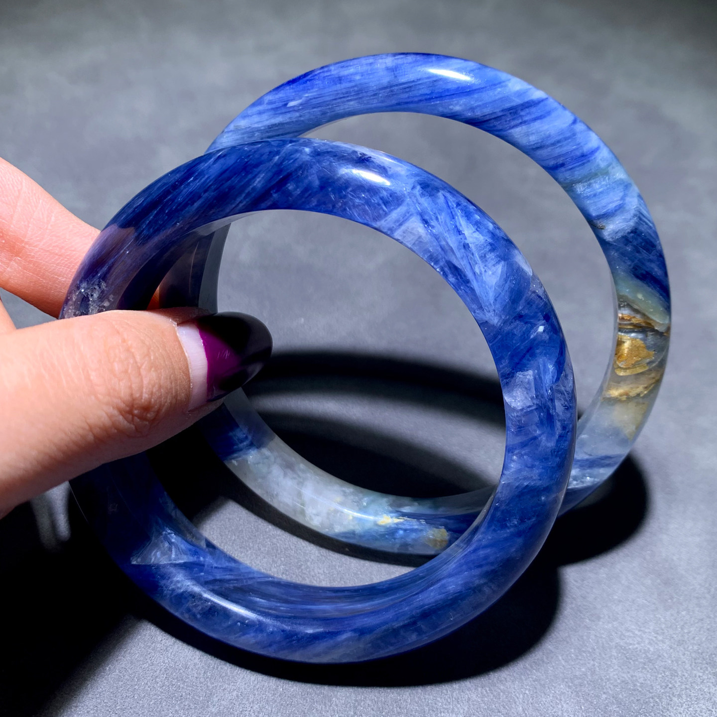 天然石英岩玉共生矿物蓝晶石手镯玉化闪片手串送男女生送礼物饰品