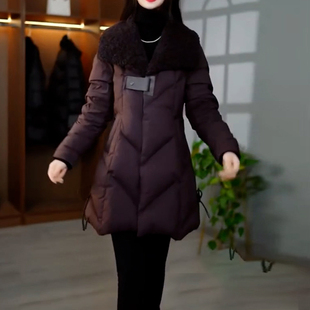 2025冬季新款加厚小个子羽绒服女中长款妈妈装显瘦大码修身外套潮