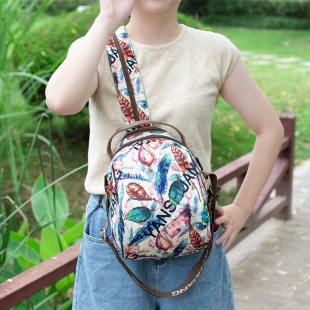 2025新小背包旅行包包轻便女包民族风一包多用款 单肩手提中号胸包