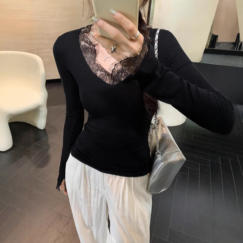 2024秋季新款辣妹蕾丝拼接内搭长袖T恤女装打底衫V领修身显瘦上衣