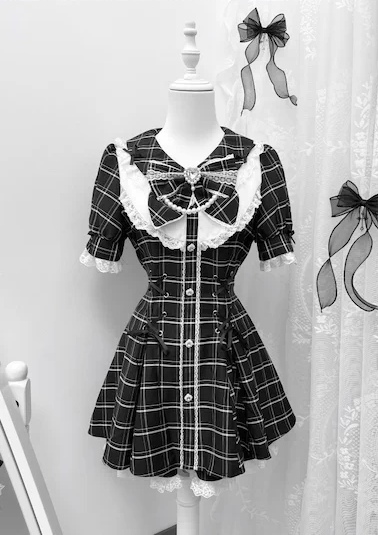 thumbnail for Rabbit puppet heart Japanese subculture Leilei girl gray pink plaid black and white short sleeve lace-up slimming dress set