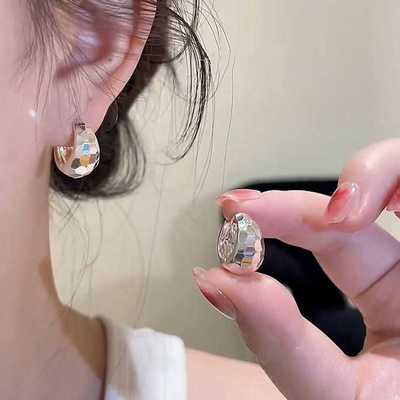 菱格波光粼粼圈圈耳环小众设计