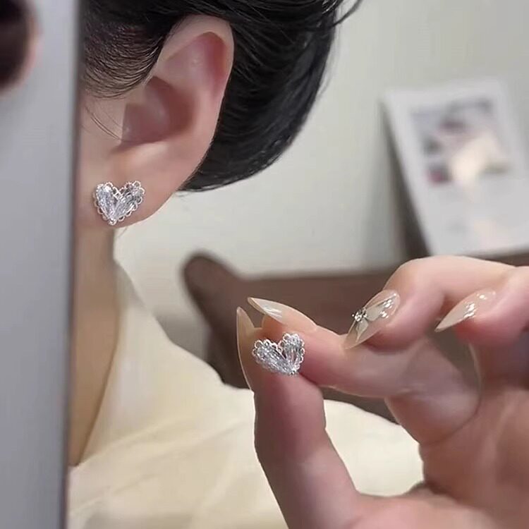 s925银针蕾丝花边锆石爱心耳钉女