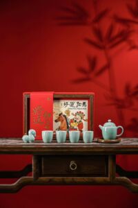 龙泉云上青瓷功夫茶具中式喝茶品茗杯闻香杯普洱杯陶瓷主人小杯子