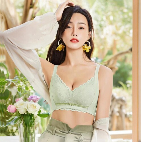 卡诗帕丝中薄无钢圈聚拢亲肤文胸