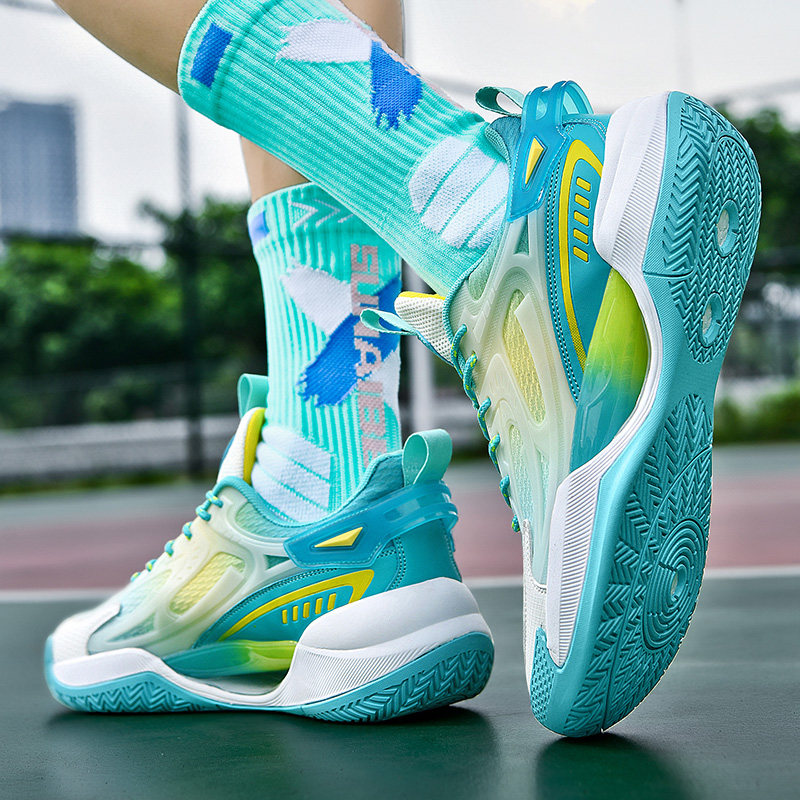 超轻专业羽毛球鞋男款比