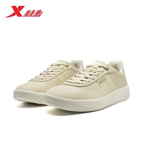 秋季新款轻便平底透气运动休闲鞋