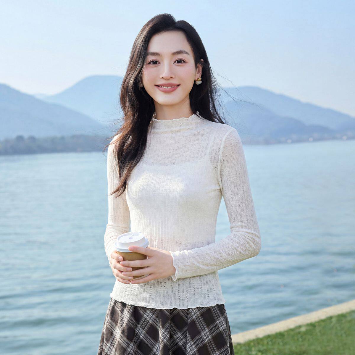 茵曼2026夏季新款蕾丝薄款长袖T恤女修身内搭针织打底衫防晒上衣