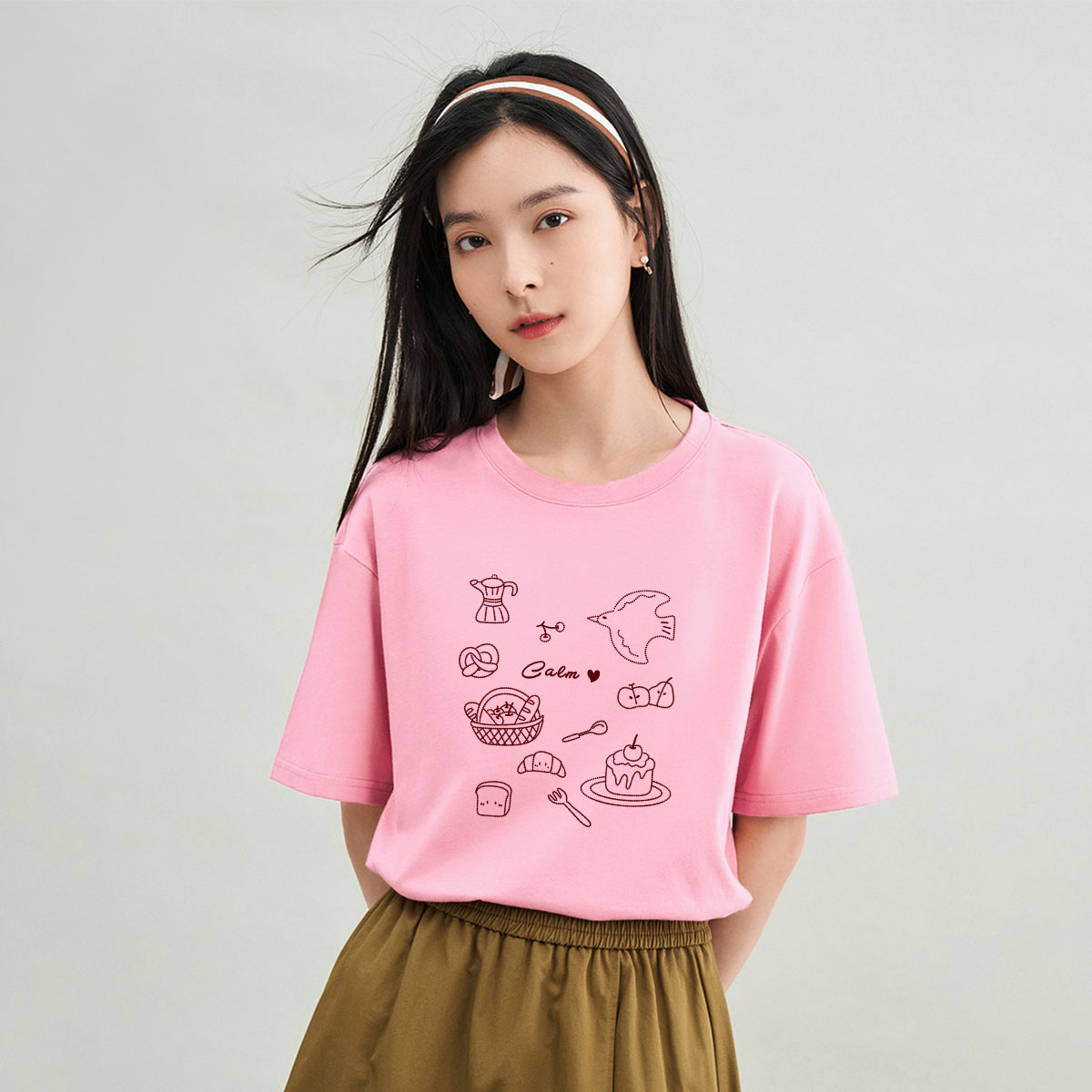茵曼2026夏季新款简约日常基础短袖T恤女圆领卡通图印花休闲上衣