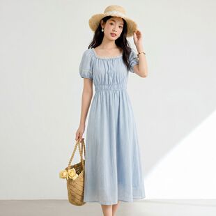 茵曼2026夏季新款法式温柔拼接碎花方领连衣裙女收腰显瘦a字长裙
