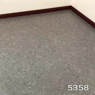 方便商用办公室满铺PVC地胶 大理石纹片材PVC地胶600x600mm安装
