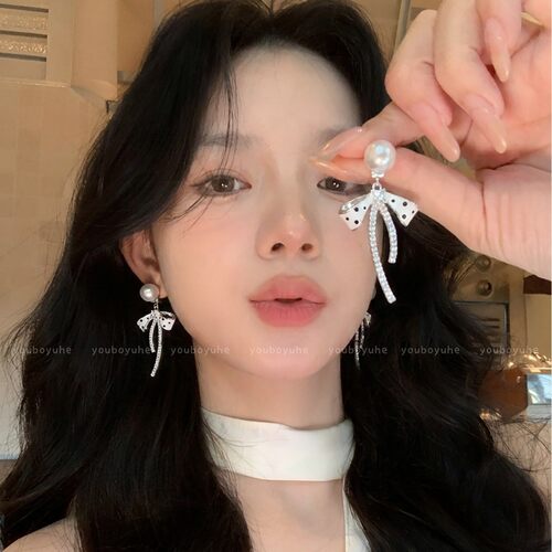 微甜少女~ 珍珠锆石蝴蝶结耳环女款轻奢高级感耳钉可两戴精致耳饰