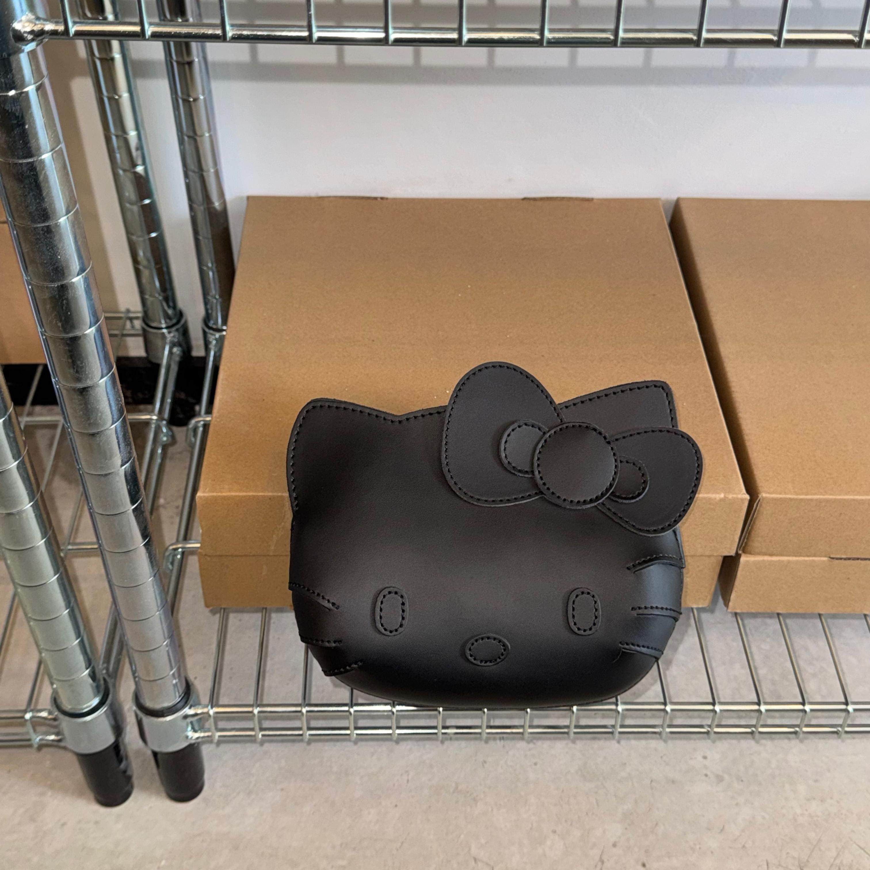 斜挎款 黑白两色 24新款大脸kitty50周年剑桥包联名斜挎可爱小包