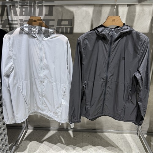 可隆KOLON SPORT男款轻量干爽散热轻盈外套夹克LHJK5MNK75