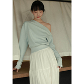 otherbela小众设计氛围感不规则露肩多扣时尚 博主风保暖套头卫衣