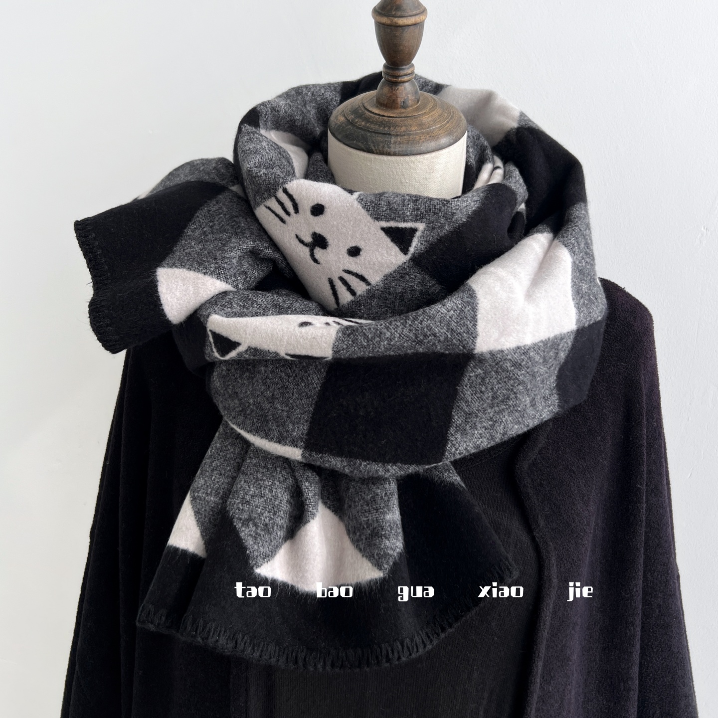 双面猫咪格纹仿羊绒围巾
