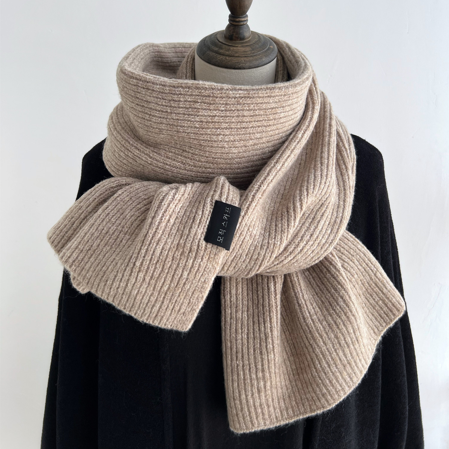 柔软手感冬季纯色围巾针织毛线