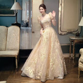 主持人礼服女2026新款 高级感轻奢小众敬酒服成人礼晚礼服在逃公主