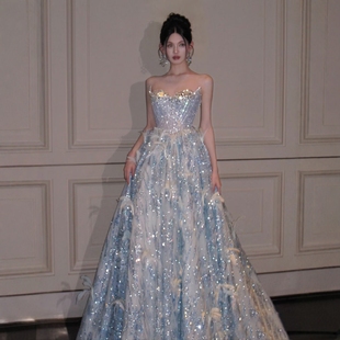 超仙晚礼服2025新款 高级感宴会主持人订婚成人礼年会小众轻奢礼服