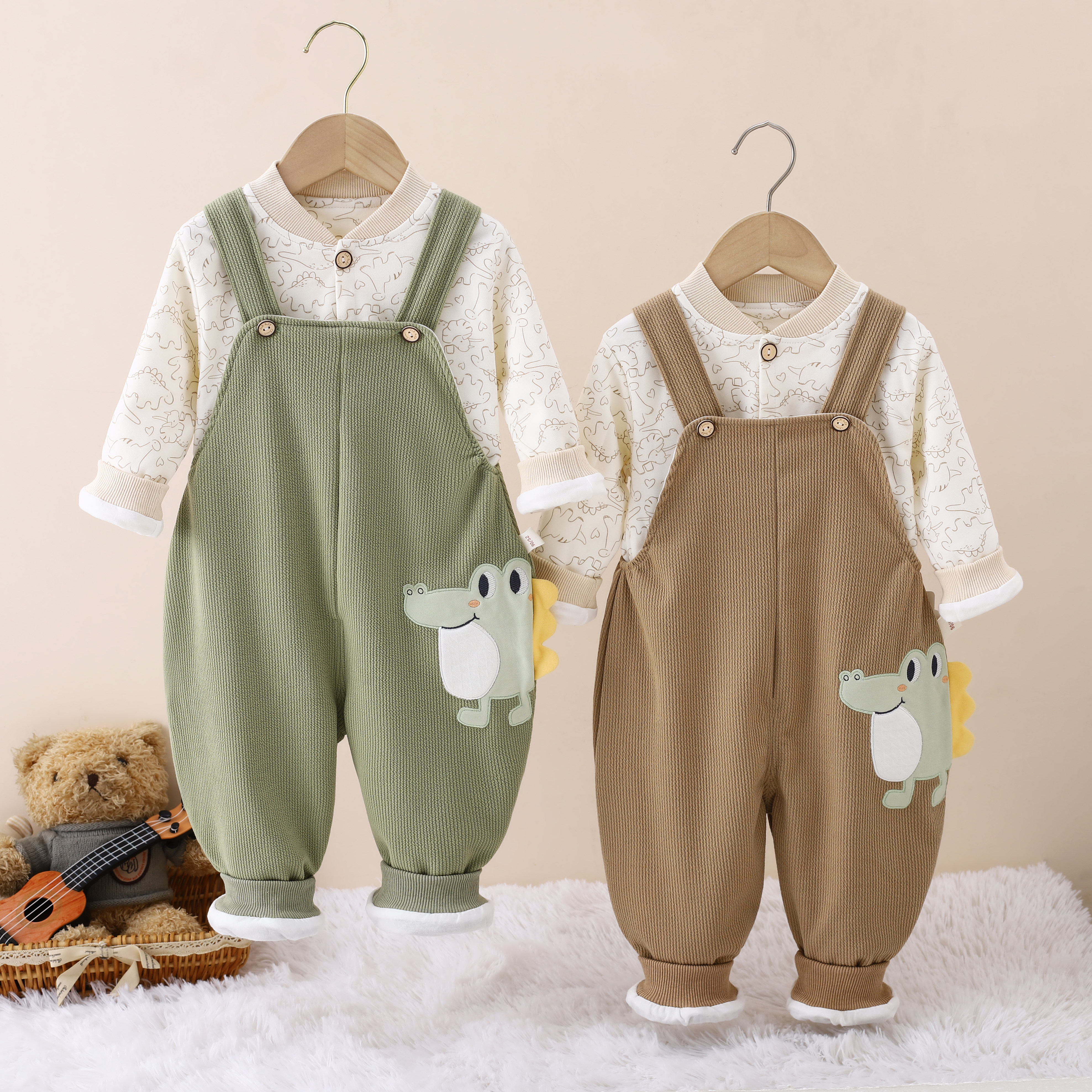 婴幼儿双层布春季外出服男女宝宝春秋不夹棉背带裤外出穿洋气套装