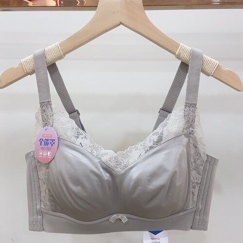 调整收副乳抹胸式薄杯款大胸显小