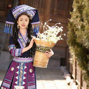 成人三月三刺绣流苏长裙舞蹈演出服盛装 女 阿么吉量民族风壮族服装