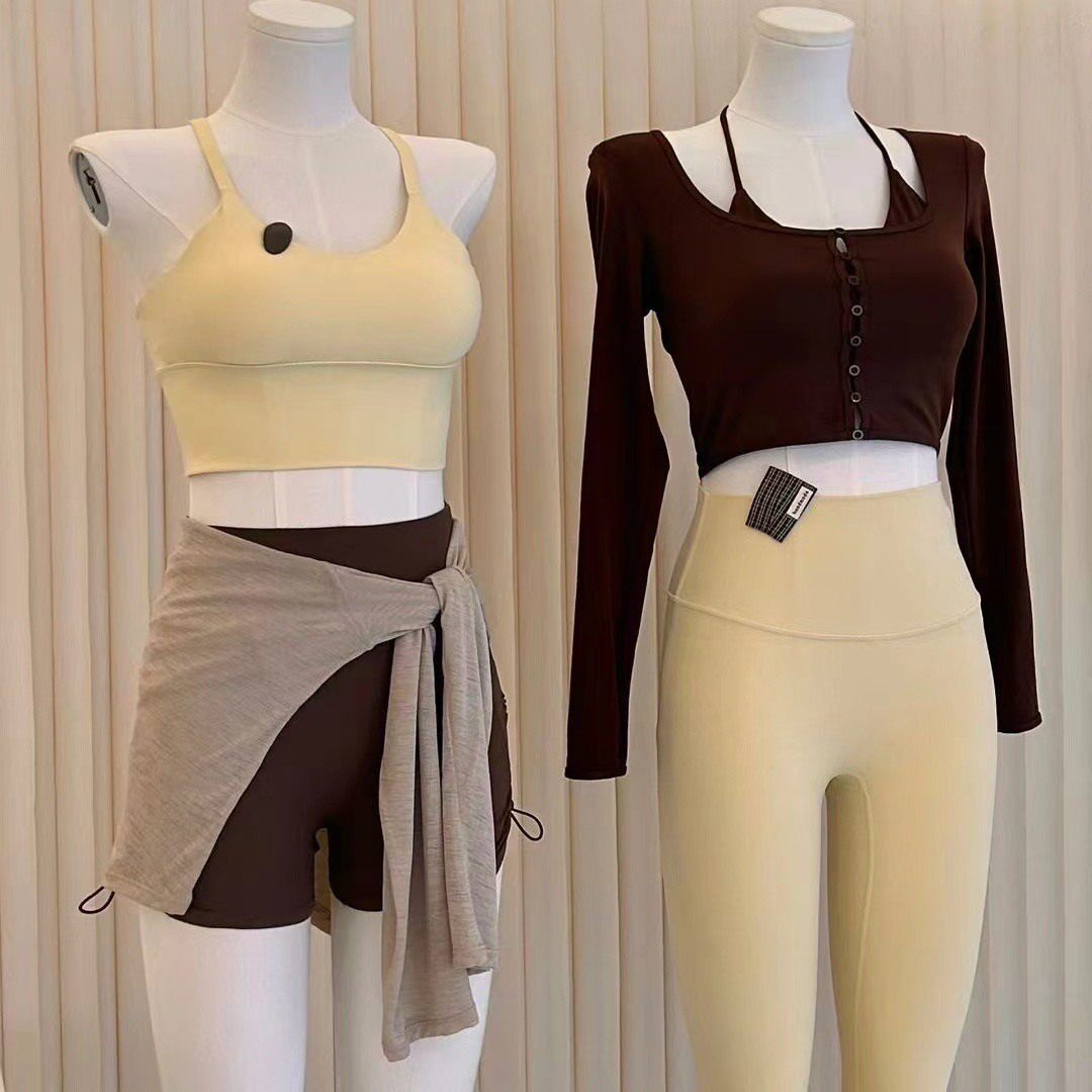 2026新款瑜伽服套装女高级感纯欲风三件套普拉提训练运动健身上衣