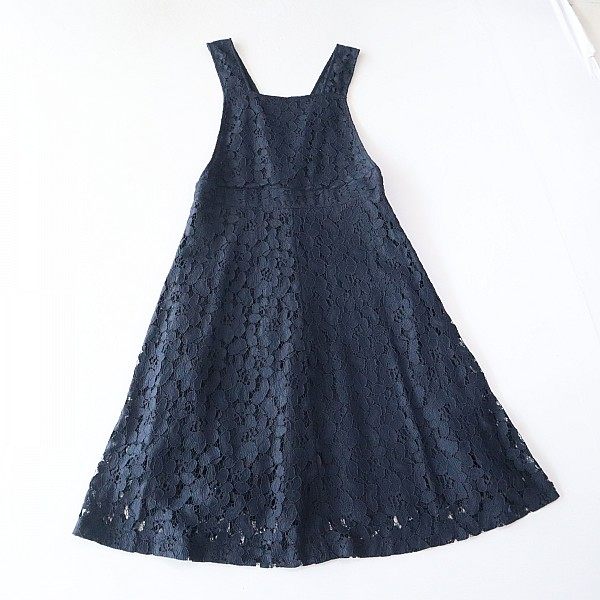 春夏季女中长款背带蕾丝连衣裙侧拉链收腰打底时尚百搭A字裙F7M