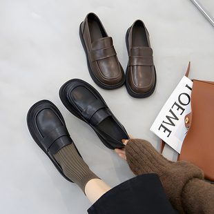 平底工作通勤单鞋 一脚蹬软底乐福鞋 女春夏透气2026新款 英伦小皮鞋