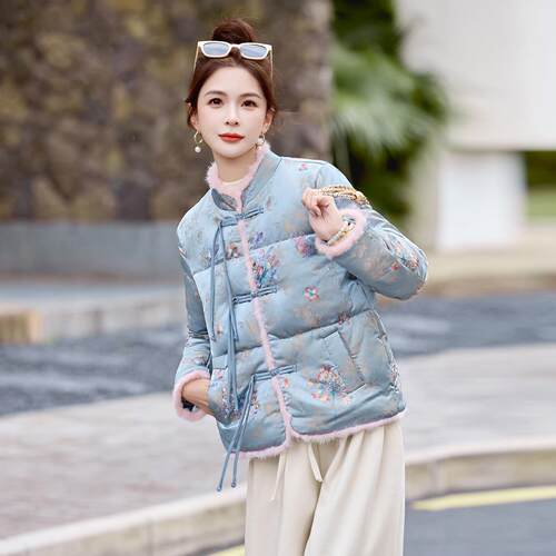 新中花式风羽ZYA86808绒服女冬新款高级感气盘洋扣气质提白国鸭绒