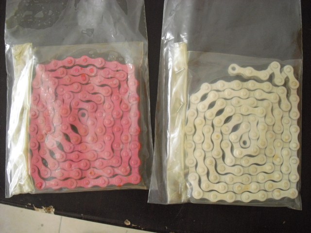 Chaîne de vélo - Ref 2370749 Image 4