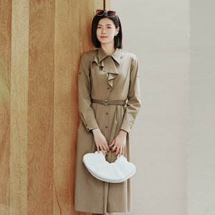 飘带设计polo领连衣裙 歌蒂诗春季 个性 时尚 8E32L2822 专柜新款