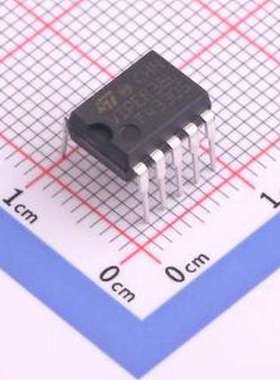 VIPER38LE AC-DC控制器和稳压器 VIPER38LE SDIP-10