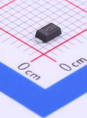 DS32W 肖特基二极管 电压:20V 电流:3A SOD-123FL