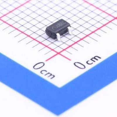 ME6239A33M3G 线性稳压器(LDO) 输入30V 输出3.3V 250mA SOT-23