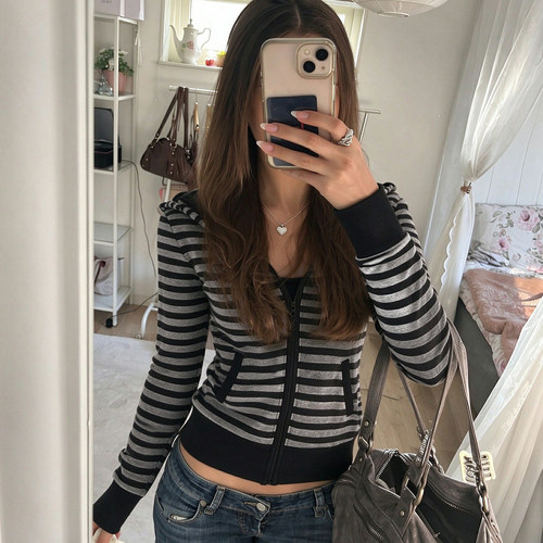 美式街头撞色条纹连帽拉链外套女
