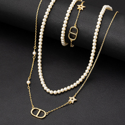 2025新款轻奢珍珠项链CD字母五星复古百搭时尚气质春季毛衣链批发