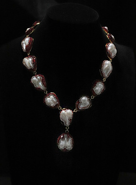 新款天然巴洛克珍珠红色镶钻项链轻奢高级感电镀锁骨链套装送妈妈