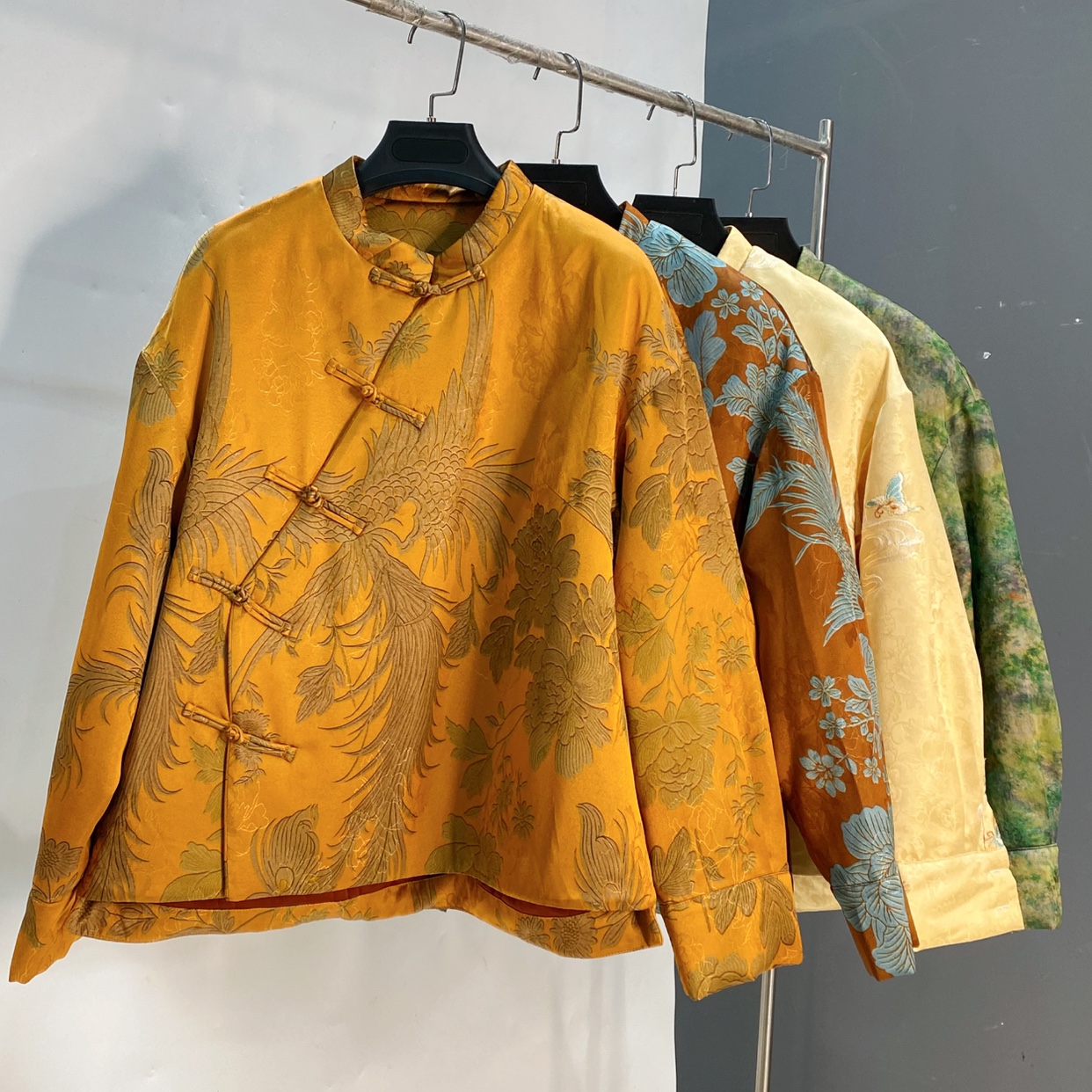 不退换立领斜襟盘扣100%人丝30%3新雪丽20驼绒50桑蚕丝032长64BLH