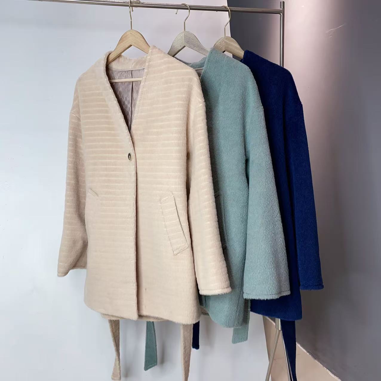 V领70苏力羊驼进KOU秘鲁高级感中长款系带收腰大衣9826XX长83