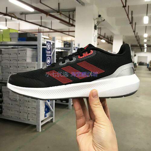 Adidas男女运动鞋跑步鞋