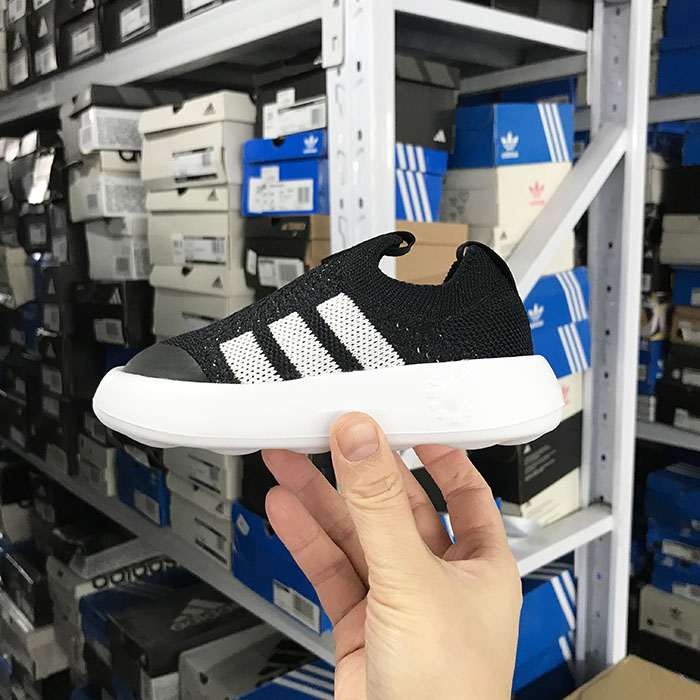 Adidas BUBBLECOMFY 儿童网面透气轻便软底一脚蹬运动跑鞋 IH1264